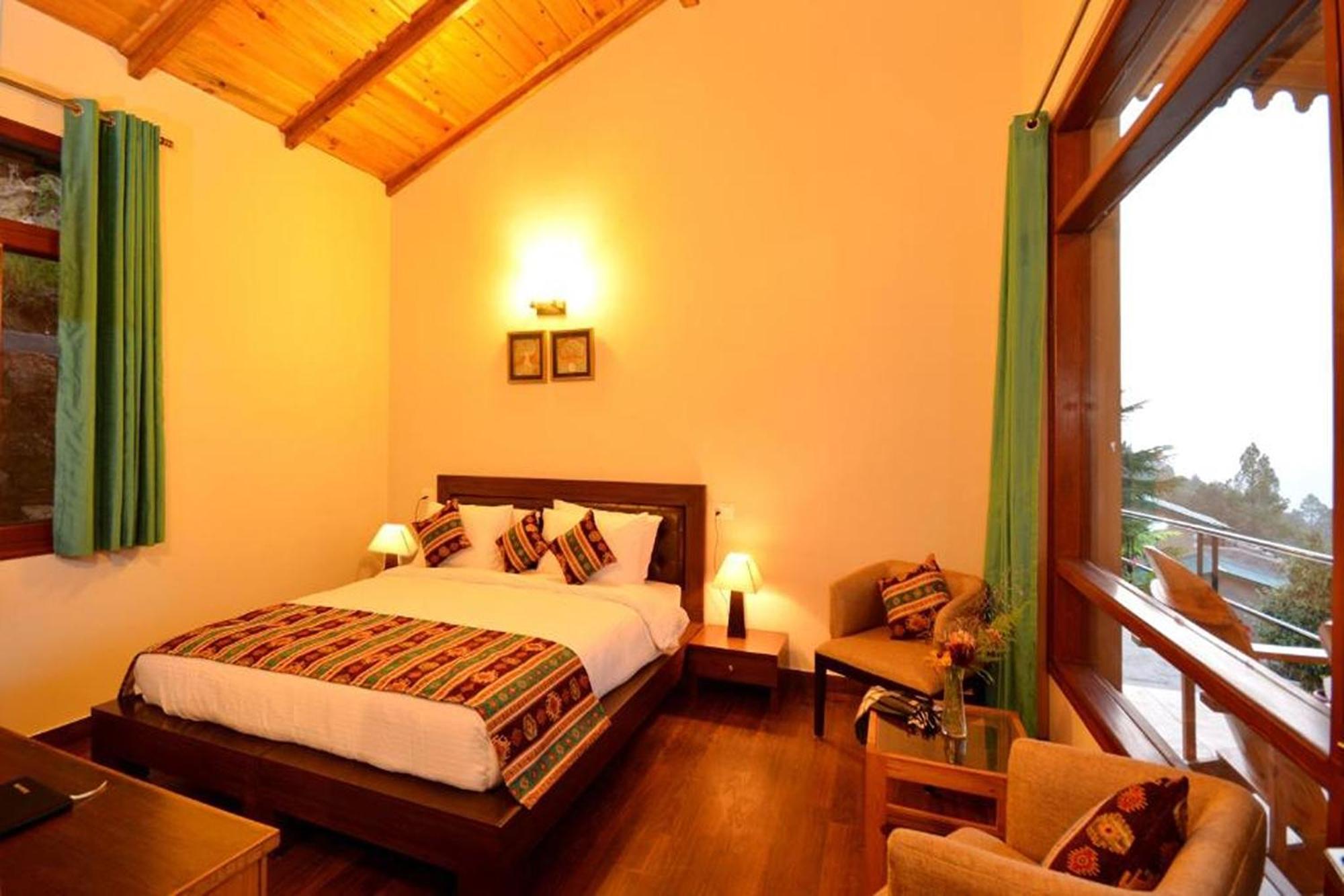 Blusalzz Escapade Anant Rasa Resort - Ranikhet Shitlakhet Zewnętrze zdjęcie