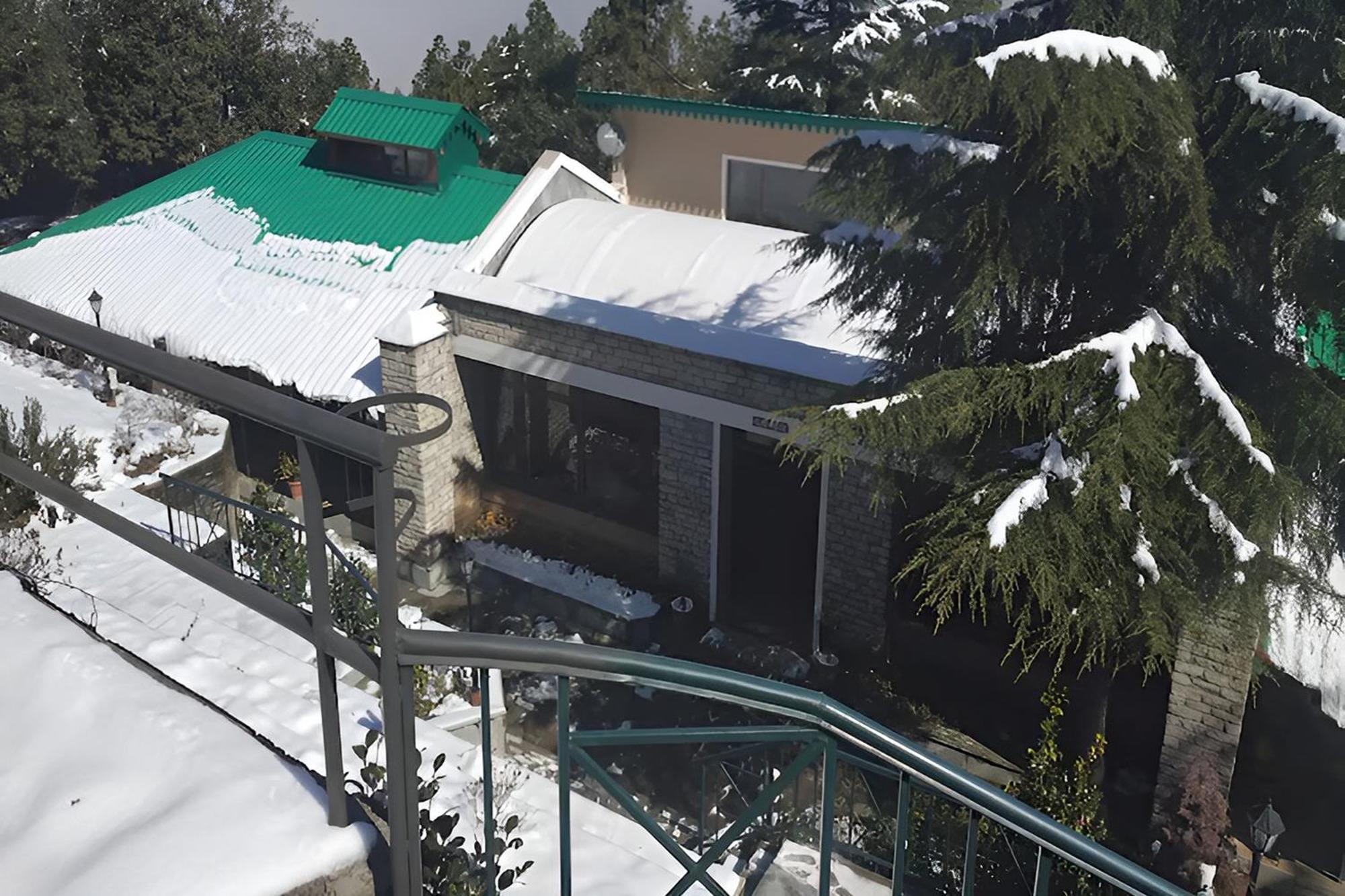 Blusalzz Escapade Anant Rasa Resort - Ranikhet Shitlakhet Zewnętrze zdjęcie
