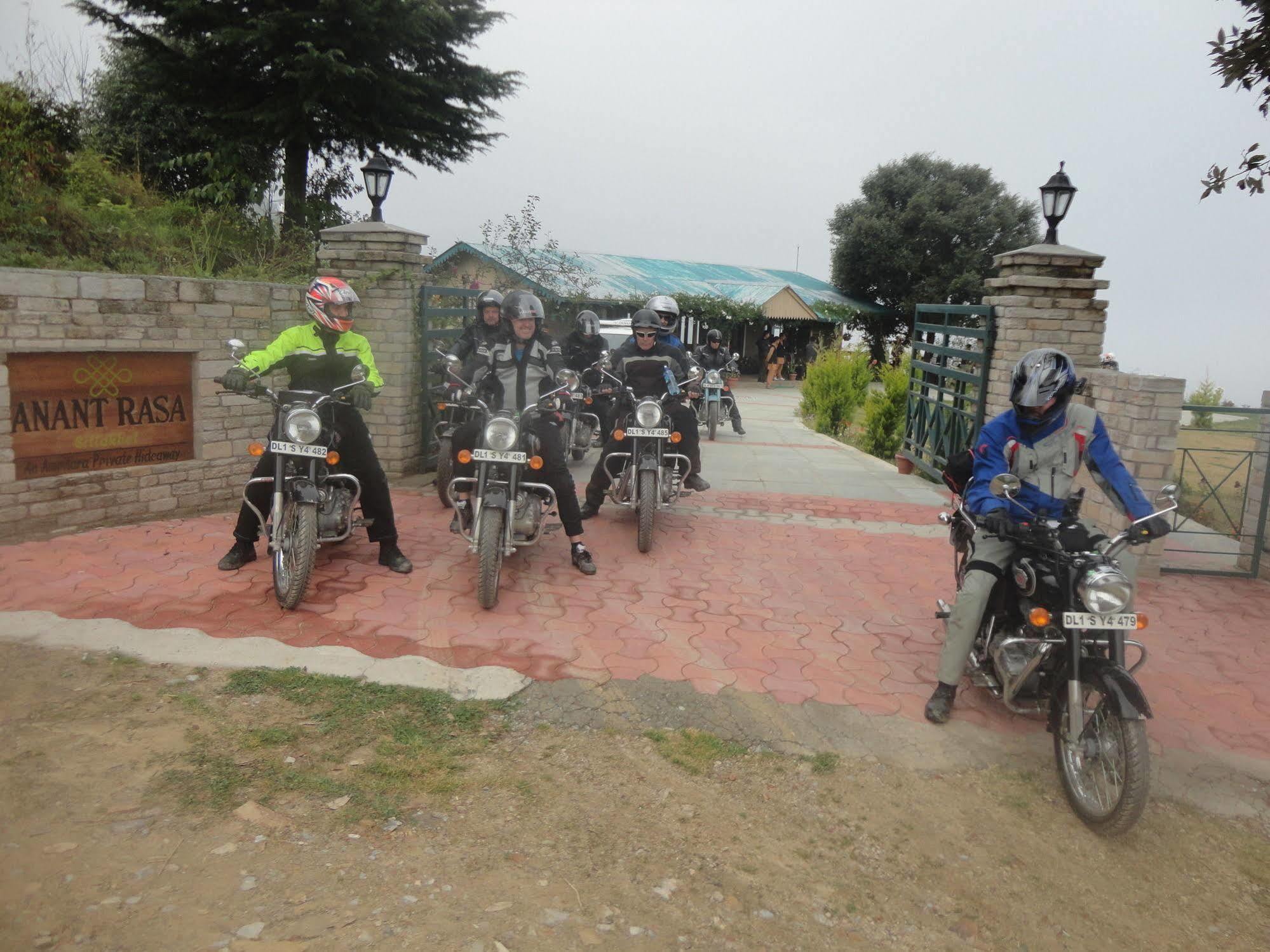 Blusalzz Escapade Anant Rasa Resort - Ranikhet Shitlakhet Zewnętrze zdjęcie